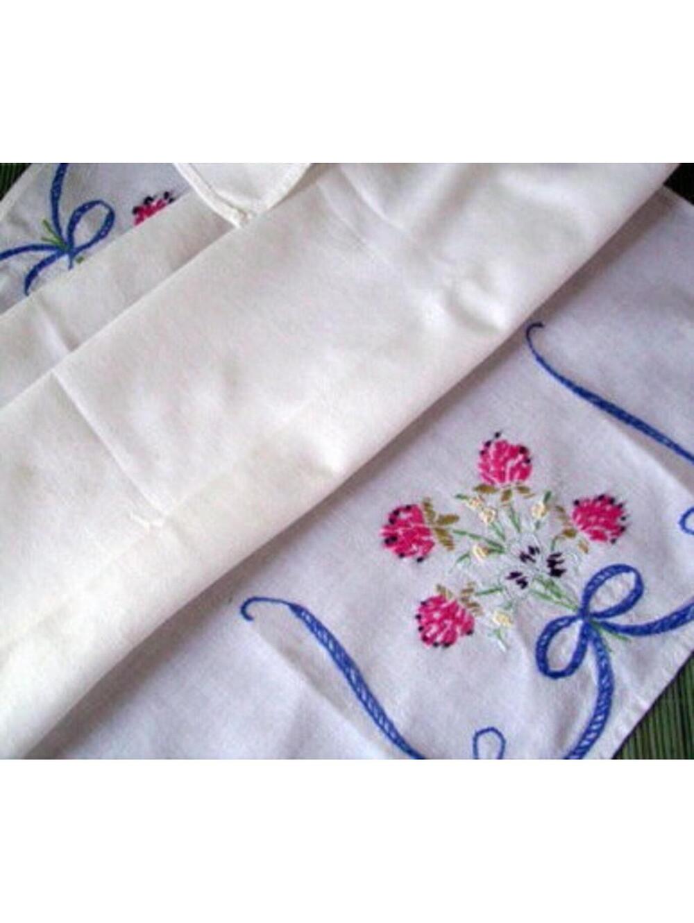 Vintage Embroidered Table Scarf: Floral Ribbon Cotton Table Runner